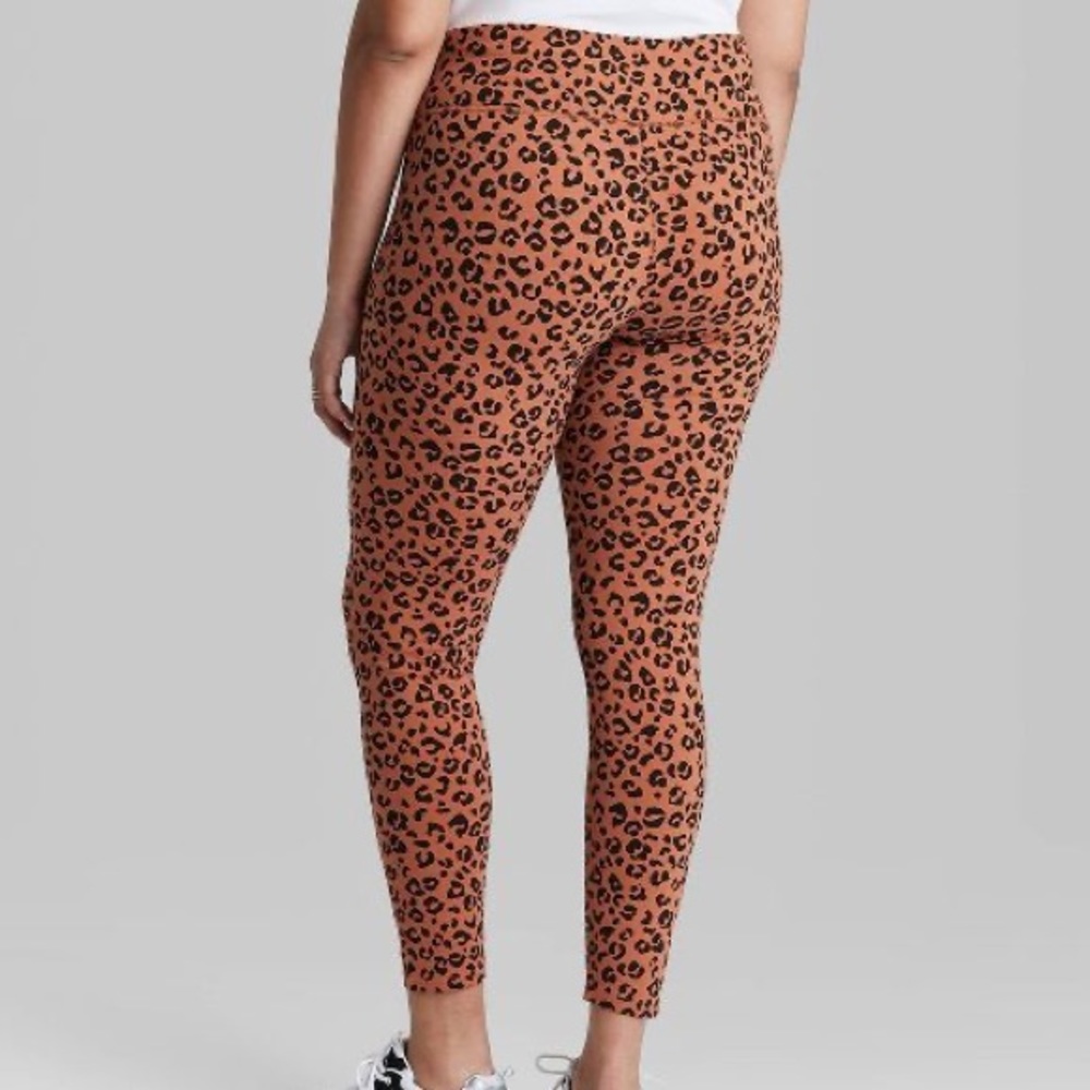 Leopard Print High-Rise Leggings - Brown